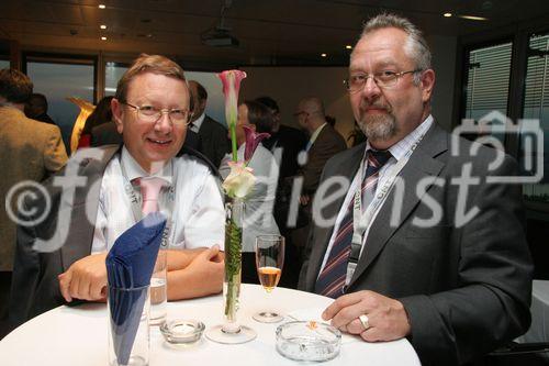 (C) fotodienst/Anna Rauchenberger - Wien 28.09.2006 - Traditionelles Herbstfest der CNT Management Consulting GmbH. FOTO: Kunden und Mitarbeiter der Firma.