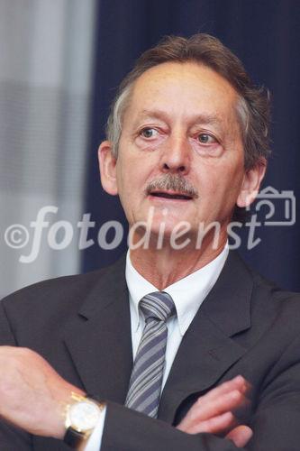 Bilanzmedienkonferenz SV Group. Bild: Ernst A. Brugger, Praesident des Verwaltungsrats, Verwaltungsratspraesident SV Group