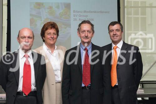 Bilanzmedienkonferenz SV Group. Bild: Ulrich Liechti, CFO SV Group; Susy Brueschweiler, CEO SV Group; Ernst A. Brugger, Praesident des Verwaltungsrats; Philippe Echenard, CEO SV Schweiz