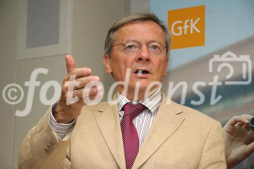 (C) Fotodienst/Anna Rauchenberger - 08.10.2007 - Wien - GfK Austria lud zur 6. Marktforschungskonferenz CEE 'Im Fokus: Südosteuropa'. FOTO: Dr. Wolfgang Schüssel (ÖVP-Klubobmann).