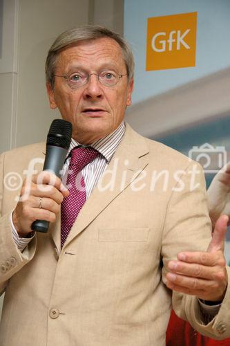 (C) Fotodienst/Anna Rauchenberger - 08.10.2007 - Wien - GfK Austria lud zur 6. Marktforschungskonferenz CEE 'Im Fokus: Südosteuropa'. FOTO: Dr. Wolfgang Schüssel (ÖVP-Klubobmann).