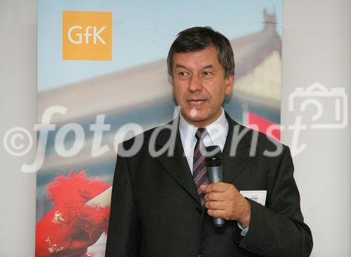 (C) Fotodienst/Anna Rauchenberger - 08.10.2007 - Wien - GfK Austria lud zur 6. Marktforschungskonferenz CEE 'Im Fokus: Südosteuropa'. FOTO: Dr. Gabor Hunya (WIIW).