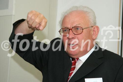 (C) fotodienst/Anna Rauchenberger - Wien 08.05.2007  -Abschied vom Durchschnitt: In der Mitte sind die größten Loser und die erfolgreichsten Champions! FOTO: Wolfgang Twardawa (Divison Mananger GfK Panel Services, Deutschland)