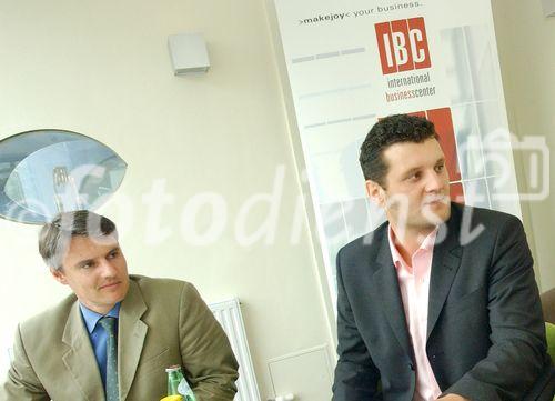 IBC setzt Impulse - Pressegespräch am 4.07.2006 in Graz
Mag.Thomas Mrak, Innofinanz - Steiermärkische Forschungs- und Entwicklungsförderungsges.m.b.H mit  Mag.Ulrich Obmann; Center Manager IBC,  