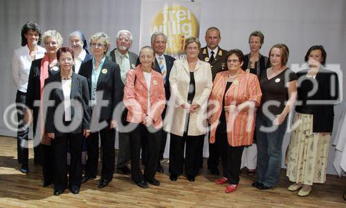 (C) fotodienst/Anna Rauchenberger - Wien 29.09.2006 - Freiwilligen Gala im Uniqa Tower. FOTO: Preisträger Niederösterreich.