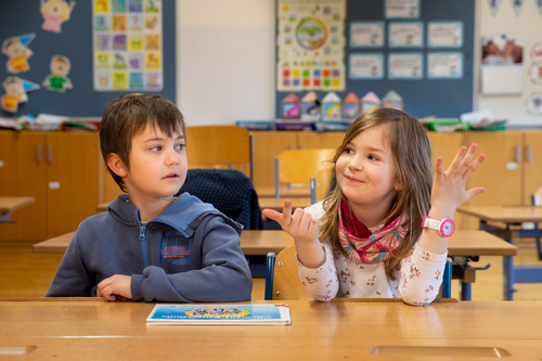 (c) www.fotodienst.at / Anna Rauchenberger – Abschluss der Raumluftfilter-Studie in der Volksschule Hainfeld.