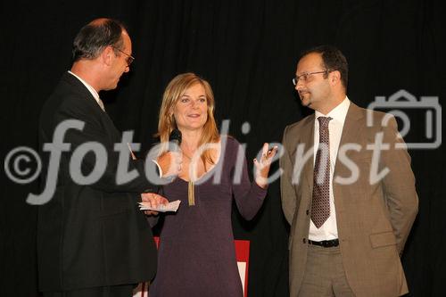 (C) Fotodienst/Anna Rauchenberger - 25.9.2007 - Wien - Heute wurde im Wiener Konzerthaus der Multimedia & Business Staatspreis verliehen. FOTO v.l.: Peter A. Bruck (Beauftragter des BMWA für Multimedia & e-Business), Anitra Eggler (Jurymitglied), Alexander Kleedorfer (Jurymitglied).