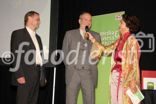 (C) Fotodienst/Anna Rauchenberger - 25.9.2007 - Wien - Heute wurde im Wiener Konzerthaus der Multimedia & Business Staatspreis verliehen. FOTO: Preisträger der Kategorie e-Marketing und Unternehmenspräsentation mit dem Projekt 'Frequentis - virtuelles Kontrollzentrum Imagination', Carina Felzmann (GF cox orange, Moderation).