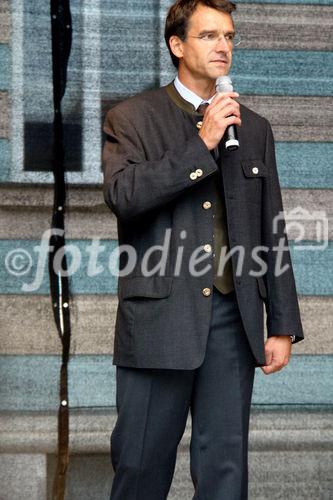 Vorstand der Abt. Urologie LKH Leoben                               