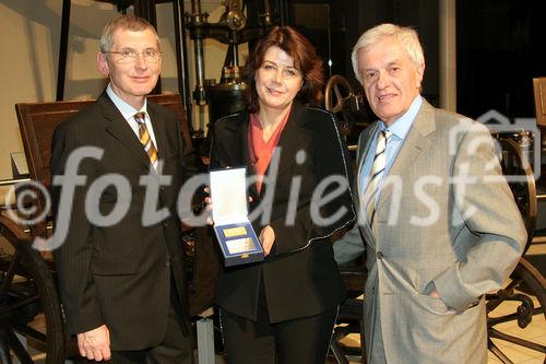 IGM-Preis Verleihung an die Direktorin des Technischen Museums Wien - v.l. Leo Musil (CR Freie Fahrt),  Dr. Gabriele Zuna-Kratky, Helmut Zwickl
