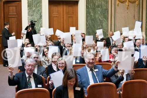 Tag der Weiterbilung - PersonalistInnenfrühstück mit Podiumsdiskussion 'Öffnung der Arbeitsmärkte'Tag der Weiterbilung - PersonalistInnenfrühstück mit Podiumsdiskussion 'Öffnung der Arbeitsmärkte'