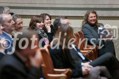 Tag der Weiterbilung - PersonalistInnenfrühstück mit Podiumsdiskussion 'Öffnung der Arbeitsmärkte'Tag der Weiterbilung - PersonalistInnenfrühstück mit Podiumsdiskussion 'Öffnung der Arbeitsmärkte'