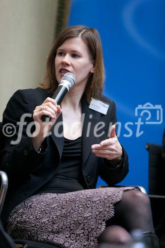 Tag der Weiterbilung - PersonalistInnenfrühstück mit Podiumsdiskussion 'Öffnung der Arbeitsmärkte'Tag der Weiterbilung - PersonalistInnenfrühstück mit Podiumsdiskussion 'Öffnung der Arbeitsmärkte'
Foto: Mag. Julia Kniescheck  (Leitung Human Resources, Wirtschaftsagentur Wien)