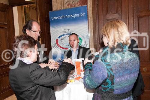 Tag der Weiterbilung - PersonalistInnenfrühstück mit Podiumsdiskussion 'Öffnung der Arbeitsmärkte'Tag der Weiterbilung - PersonalistInnenfrühstück mit Podiumsdiskussion 'Öffnung der Arbeitsmärkte'