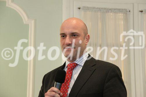 Pressekonferenz St. Anna Kinderkrebs Forschung startet EU Initiative im Kampf gegen Krebs bei Kindern. Hotel Bristol, 12.4.2011 (c) Julia Fuchs Am Bild: Riccardo Giacometti (Direktor der Hotels Bristol und Imperial)