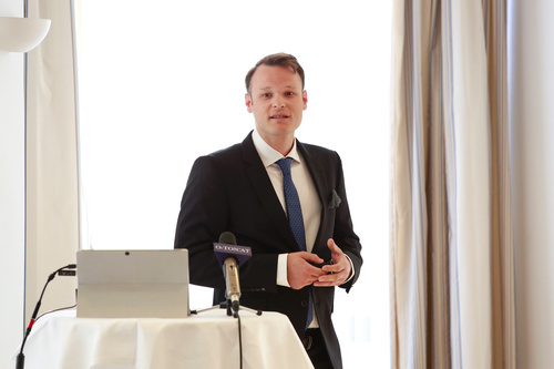 Im Bild: Dr. Gerold Besser, Universitätsklinik für Hals-, Nasen- und Ohrenkrankheiten der MedUni Wien/AKH Wien