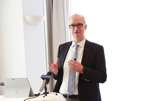 Im Bild: Univ.-Prof. Dr. Dietmar Thurnher, Vorstand der Univ.-Klinik für HNO-Heilkunde, Leiter der Klinischen Abteilung für allgemeine HNO, Medizinische Universität Graz