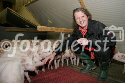 (C) Fotodienst/Anna Rauchenberger - Wien 11.09.2007 - GENUSS REGION ÖSTERREICH: Genuss Profi Tullnerfelder Schwein. FOTO: Norbert Payr, Chef und Koch im 