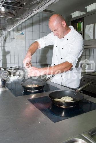 Gänseleber-Eierschwammerl Lasagne. Koch: Zoran Listek, lokaler Lieferant Siegfried Marth