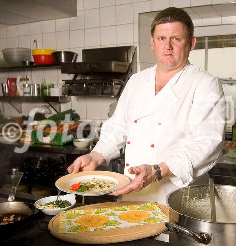 Hans Geisler, Chef und Koch im Hotel Alpenhof in der Genuss Region Kaiserwinkl
Foto: Mühlanger
