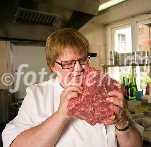 Genuss Region Österreich - Pinzgauer Rind, Anneliese Klackl, Köchin und Chefin der Meilinger Taverne in Mittersill
Foto: Mühlanger
