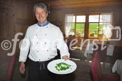 Eine Reportage im Hotel Krone im Bregenzerwald mit Geschäftsführer und Koch Nussbaumer Manfred.
Die Region Bregenzerwälder Alp- und Bergkäse  ist von Bundesminister Josef Pröll im Jahre 2006 im Rahmen der GENUSS REGION ÖSTERREICH, eine Kampagne zur Stärkung der regionalen Vielfalt und des ländlichen Raumes, ausgezeichnet worden. (www.genuss-region.at)
