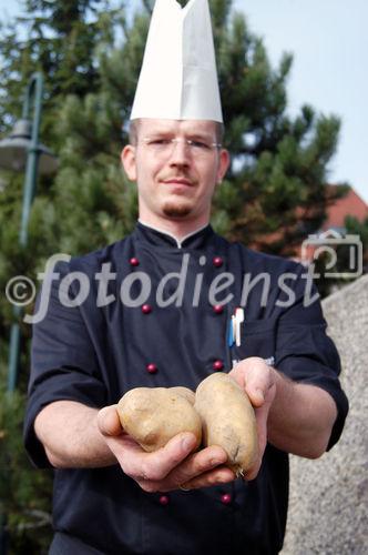 (C)fotodienst/Mag. Daniel Katzinger - Litschau 12.10.2006,
Peter Neumaier, Küchenchef im
Hoteldorf Königsleitn in Litschau, 