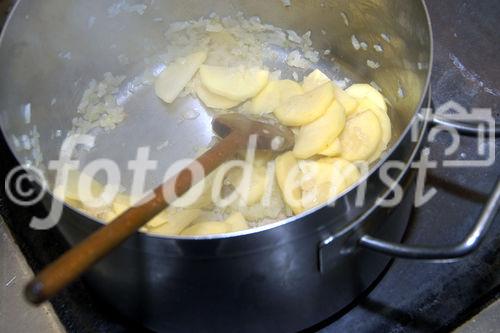 (C)fotodienst/Mag. Daniel Katzinger - Litschau 12.10.2006,
Peter Neumaier, Küchenchef im
Hoteldorf Königsleitn in Litschau, 