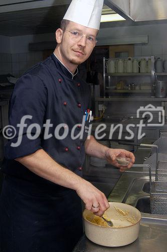 (C)fotodienst/Mag. Daniel Katzinger - Litschau 12.10.2006,
Peter Neumaier, Küchenchef im
Hoteldorf Königsleitn in Litschau, 