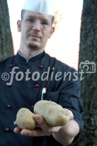 (C)fotodienst/Mag. Daniel Katzinger - Litschau 12.10.2006,
Peter Neumaier, Küchenchef im
Hoteldorf Königsleitn in Litschau, 