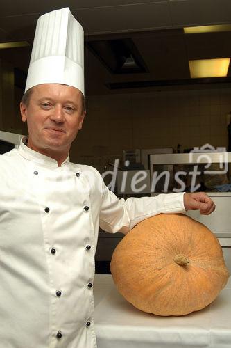 (C)fotodienst/Mag. Daniel Katzinger - Retz 20.10.2006Wilfried Verworner, Küchenchefdes Hotel Althof, 