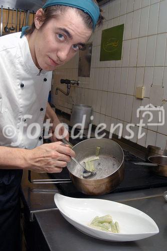 (C)fotodienst/Mag. Daniel Katzinger - Eferding 18.10.2006
Michael Brummeier, Küchenchef
des Seminarhotel Brummeier und der Kepler Stube,
