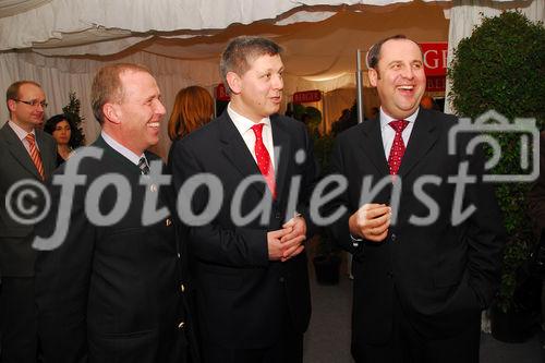 Mag. Rudolf Berger (Mitte) mit Bundesminister DI Josef Pröll