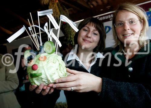 Genussregionen Österreich im Rahmen der Klagenfurter Herbstmesse, Allianz für starke Regionen mit u. a. BM Josef Pröll - Landwirtschaftsminister, LR Josef Martinz - Agrarlandesrat Kärnten, Mag. Volker Hornsteiner - Vorstandssprecher BILLA AG, Johann Verhounig - Steyer Traktoren
