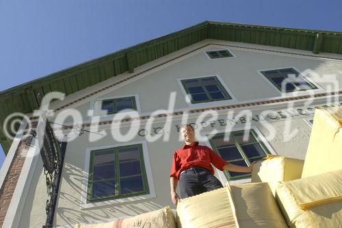 Hermann Bayer ist Geschäftsführer der
Hopfenbaugenossenschaft in Neufelden, die rund
2/3 des Mühlviertler Hopfens weiterverarbeitet
und vermarktet.                                                              