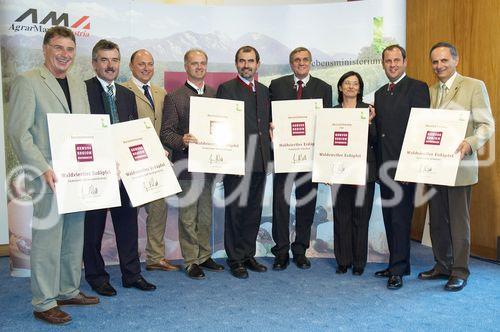 (c) fotodienst/Dan Carabas - Baden 03.09.06 - Festveranstaltung GENUSS REGIONEN ÖSTERREICH - FOTO: Auszeichnung der Genuss Regionen