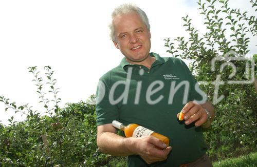 Karl Schwaighofer und seine
Familie sind Obstbauern in der Wachau.                                   