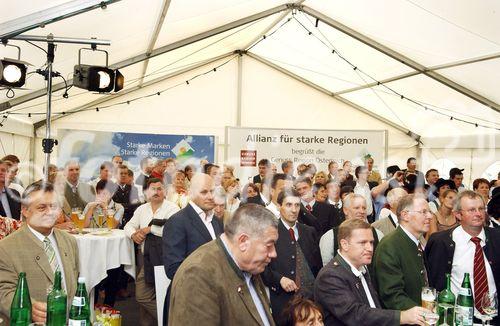 Steirische Verführung 2006 - gutbesuchte Veranstaltung mit Landwirtschaftsminister Josef Pröll in Graz, 