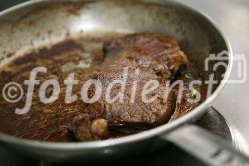 (C) fotodienst/Anna Rauchenberger - 7.8.08 - Kärnten - Genuss Profi Kärntner Blondvieh - Genuss Regionen Österreichs