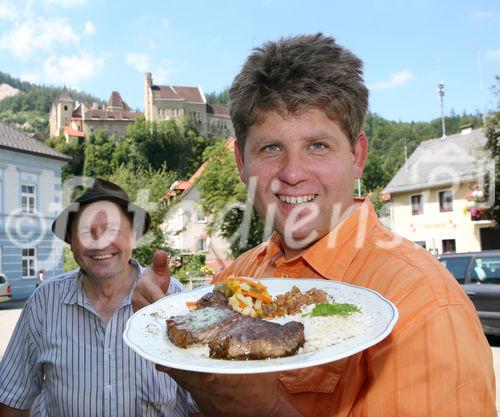 (C) fotodienst/Anna Rauchenberger - 7.8.08 - Kärnten - Genuss Profi Kärntner Blondvieh - Genuss Regionen Österreichs