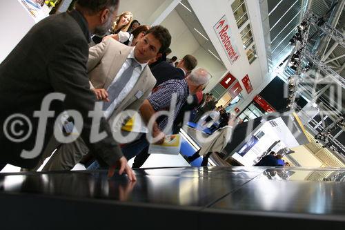 Messestand der Systaic AG auf der Intersolar 2008. (C)Fotodienst/Thomas Stolz