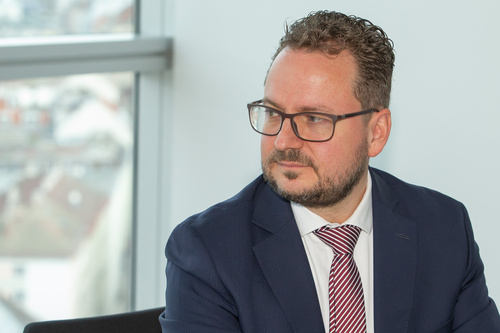 Der für IT-Strategien zuständige Leiter der Managmentberatung Horváth & Partners war am 14. März zu einem Business Frühstück in Wien. Im Anschluss erläuterte der Stuttgarter aktuelle Trends in den Chefetagen der Konzerne.