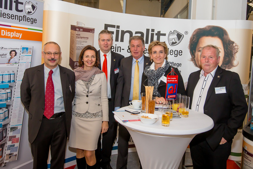 Rund 350 Gewerbekunden bei der QUESTER-Fliesenschau.