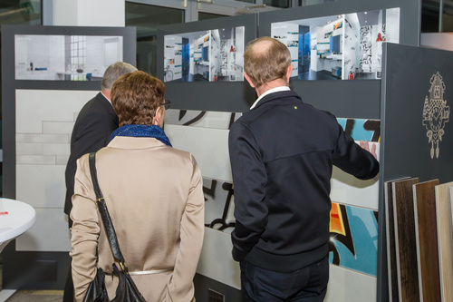 Rund 350 Gewerbekunden bei der QUESTER-Fliesenschau.