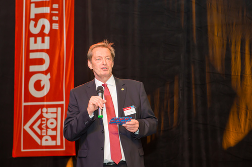 Rund 350 Gewerbekunden bei der QUESTER-Fliesenschau.