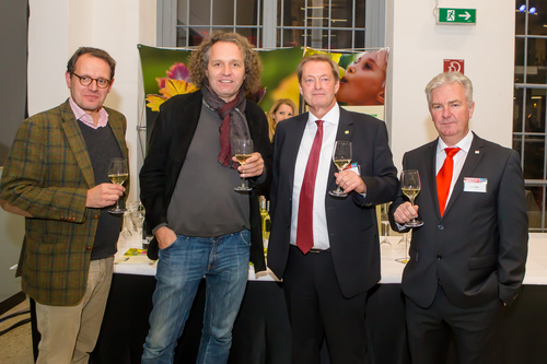 Rund 350 Gewerbekunden bei der QUESTER-Fliesenschau.