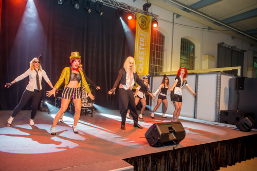 Rund 350 Gewerbekunden bei der QUESTER-Fliesenschau.