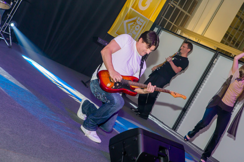 Rund 350 Gewerbekunden bei der QUESTER-Fliesenschau.