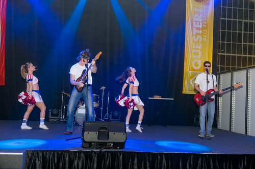 Rund 350 Gewerbekunden bei der QUESTER-Fliesenschau.