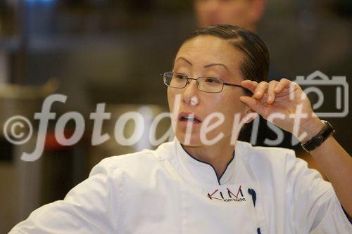 Kim kocht im Bacaro, Salzburg; 2007-01_29; Bild zeigt: Kim

Bild: Chris-Hofer.com